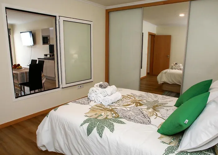 Torrinha & Sa Apartman *