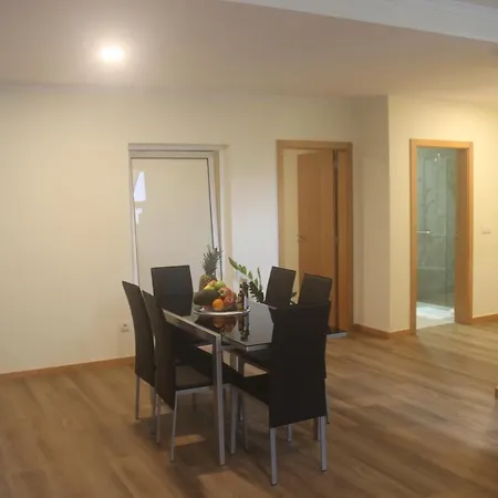 Torrinha & Sa Apartment