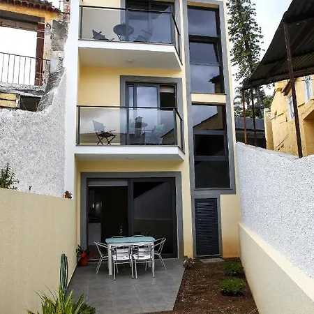 Апартаменты Torrinha & Sa Фуншал