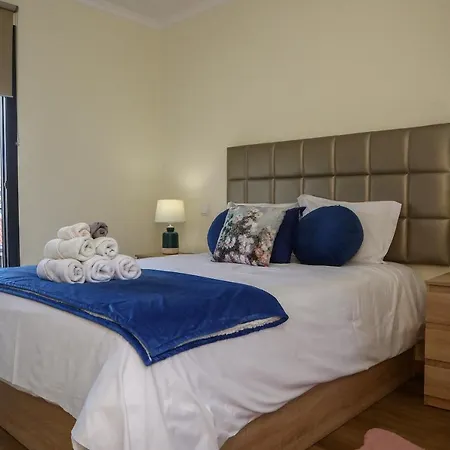 Апартаменты Torrinha & Sa *